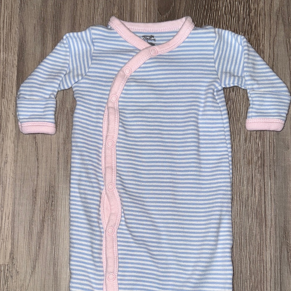 Adorable Baby Gowns Set - Pink, Blue, and Floral - Picture 9 of 11